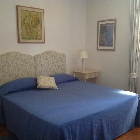 Oliva Villa